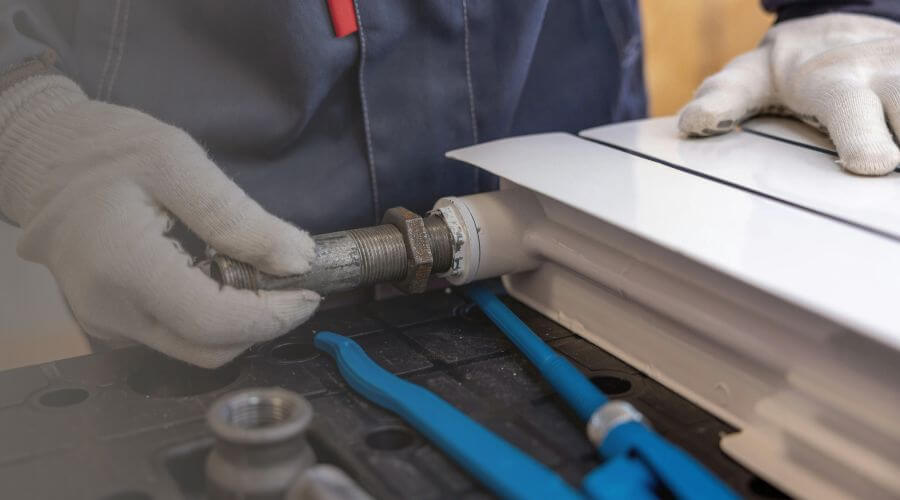 Burst Pipe Repair in McLeod, TX